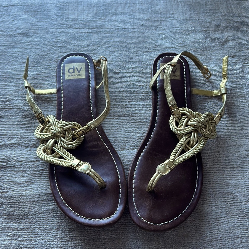 Dolce Vita gold woven sandals - size 11